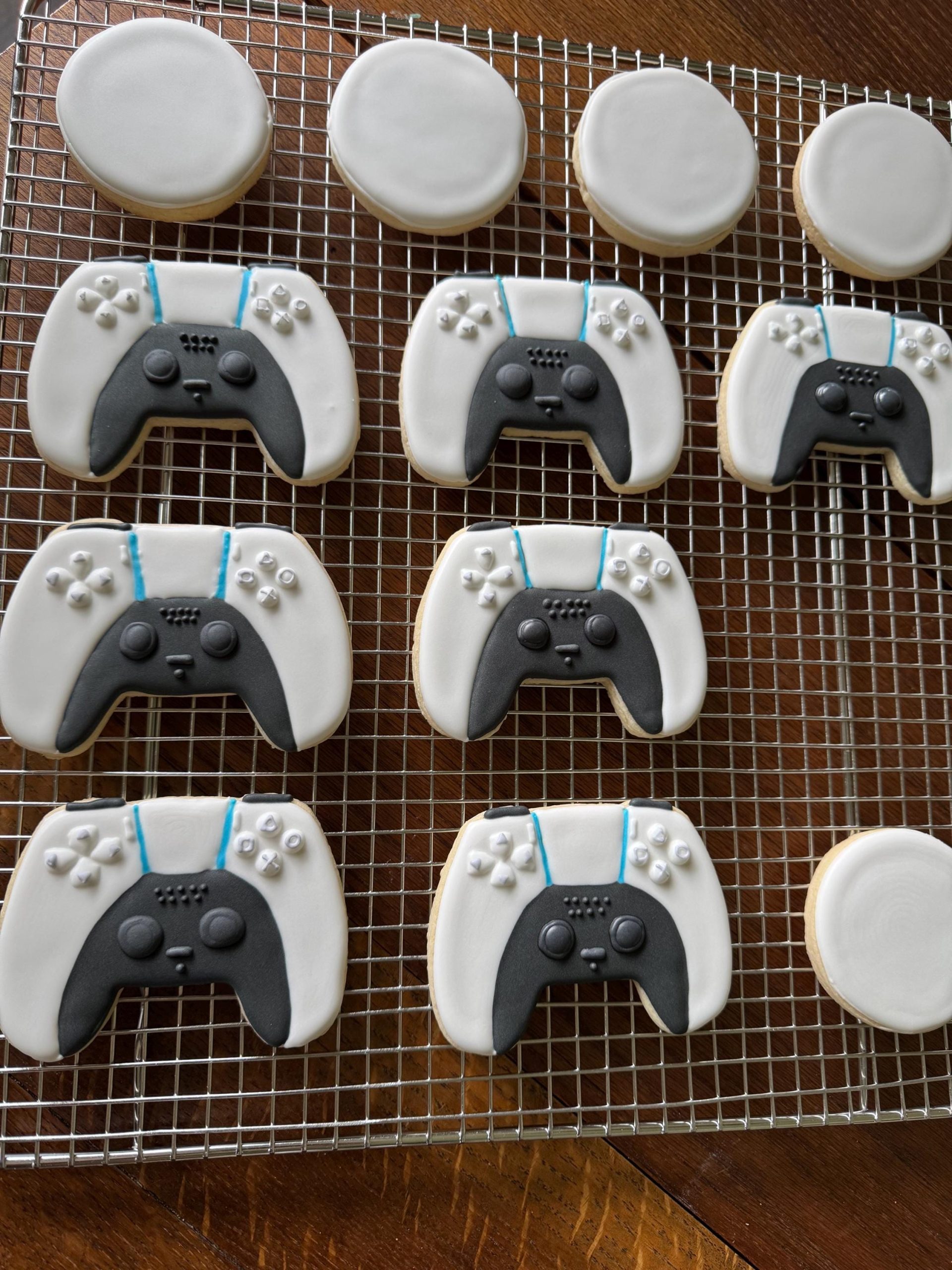 Custom Sugar Cookies 1 dozen - Image 5