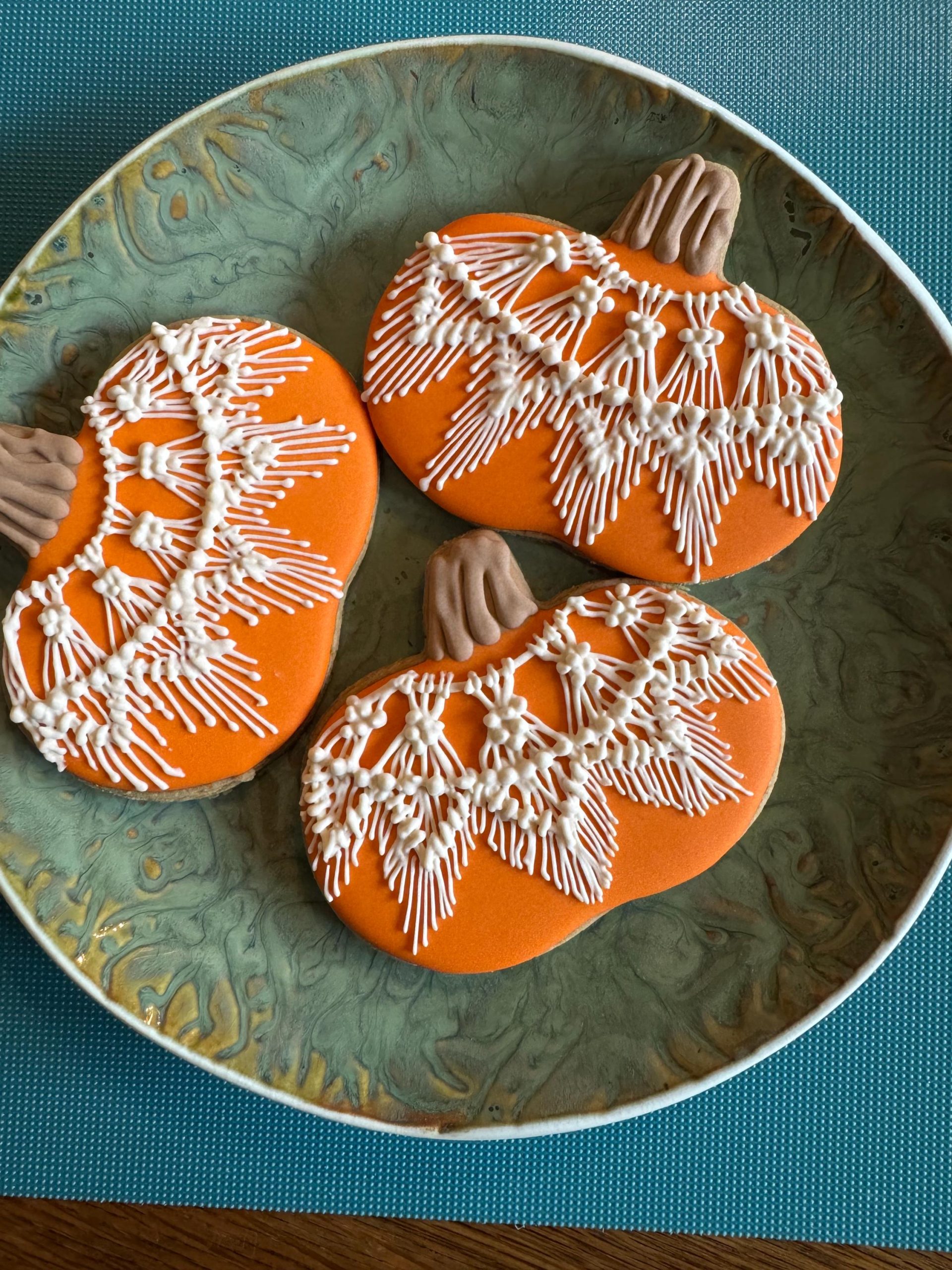 Pumpkin boho macrame sugar cookies - half dozen - Image 2